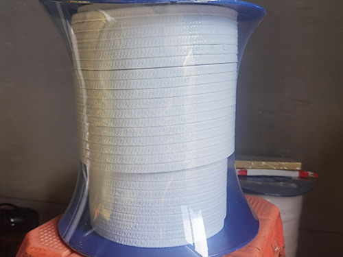 无油白四氟盘根